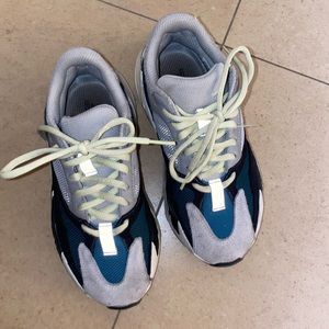 Yeezy 700 Wave runner